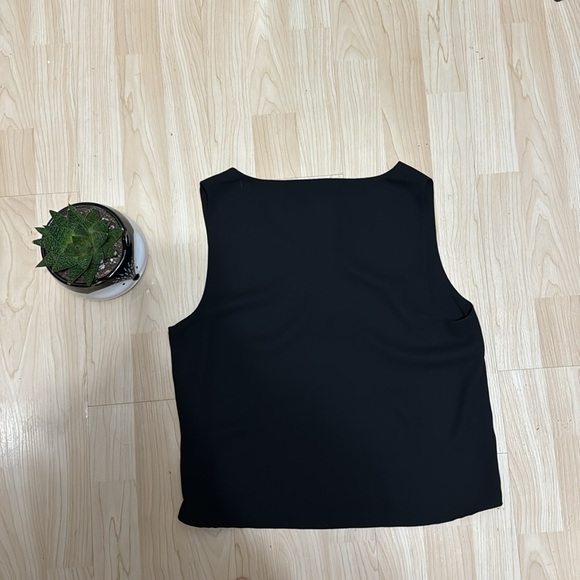 Babaton Murphy Tank - Picture 3 of 6